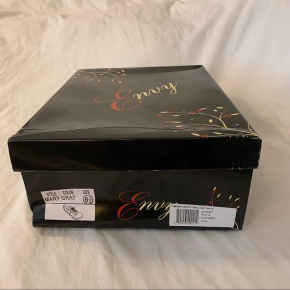 NWT Envy Mary Heeled Suede Booties - Picture 2 of 5